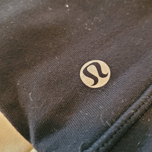 Lululemon HALF-ZIP MESH TANK TOP - Picture 4 of 7